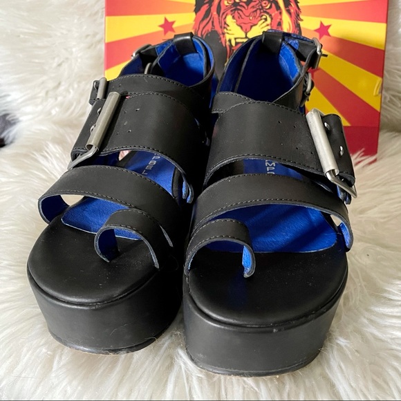 Jeffrey Campbell Laica Buckled Platform Sandals 9, Black Strappy Sandals, Punk - Picture 8 of 12
